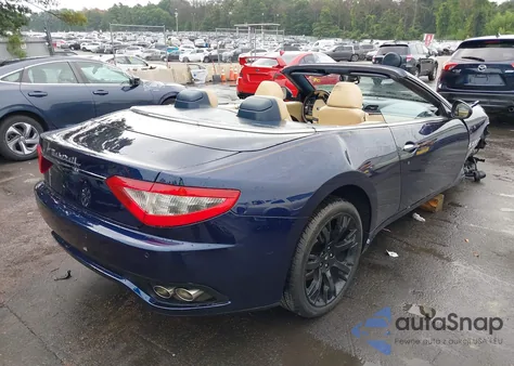 2015 Maserati Granturismo из США, поврежденный, VIN ZAM45MMA4F0142577